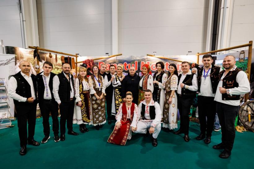 La Târgul Național de Turism al României standul județului Caraș-Severin a impresionat vizitatorii 18809269