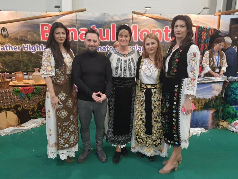 La Târgul Național de Turism al României standul județului Caraș-Severin a impresionat vizitatorii 18809270