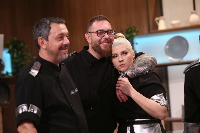 Chefi la cuțite, lider de audiență luni seara  Urmează o provocare culinară la limita imposibilului:  ”La battle-ul 13 e jale!” 18809466