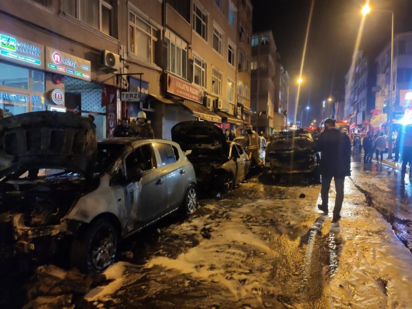 Autoritățile din Istanbul au stabilit cauza exploziei din această noapte: „probleme tehnice” la o mașină, fără legătură cu terorismul 18809608
