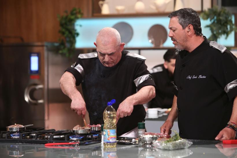 Chefi la cuțite, lider de audiență și miercuri seara  Florin Dragomir, cuțitul de aur al lui Chef Dumitrescu, a părăsit competiția