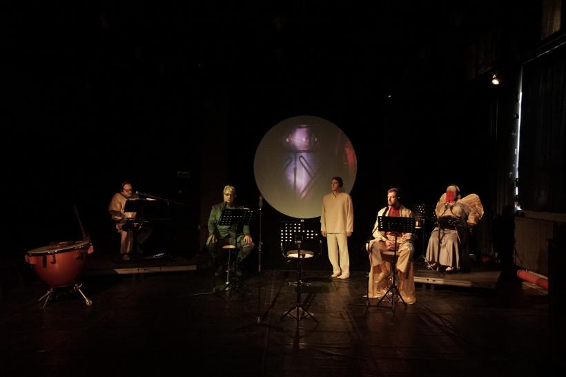 ALEGEREA - piesă de teatru scrisă de Majestățile Lor Regele Mihai I și Regina Ana, în premieră absolută la Teatrul Național „Marin Sorescu” din Craiova 18810018