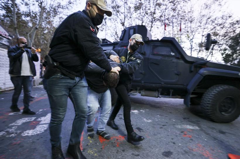 Autoarea masacrului din Istanbul și-a recunoscut apartenența la PKK 18810092