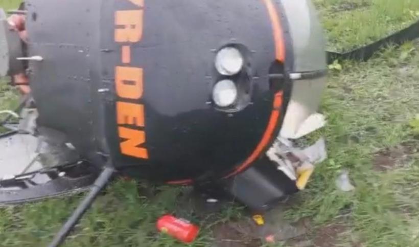 Accident aviatic în Timiș. Un elicopter a aterizat forțat și s-a răsturnat. Pilotul și elevul său au scăpat ca prin minune 18810210