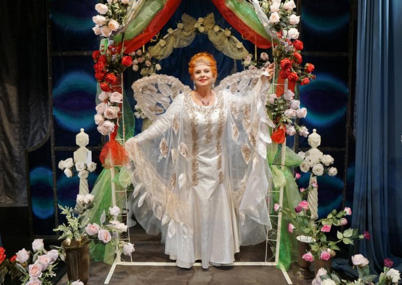 La Naționalul ieșean, dublu eveniment: premiera „În plină glorie”  și aniversarea a 50 de ani de teatru ai actriței Mihaela Arsenescu Werner 18810147
