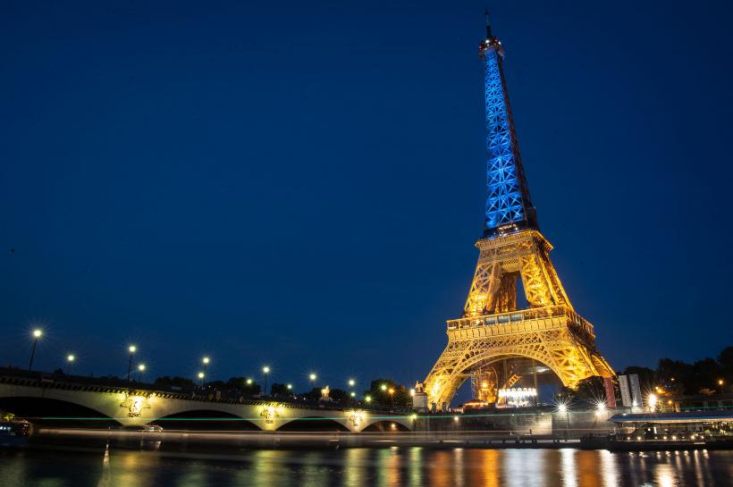 Franța va cheltui 8,4 miliarde de euro pentru a ajuta companiile să achite facturile la energie