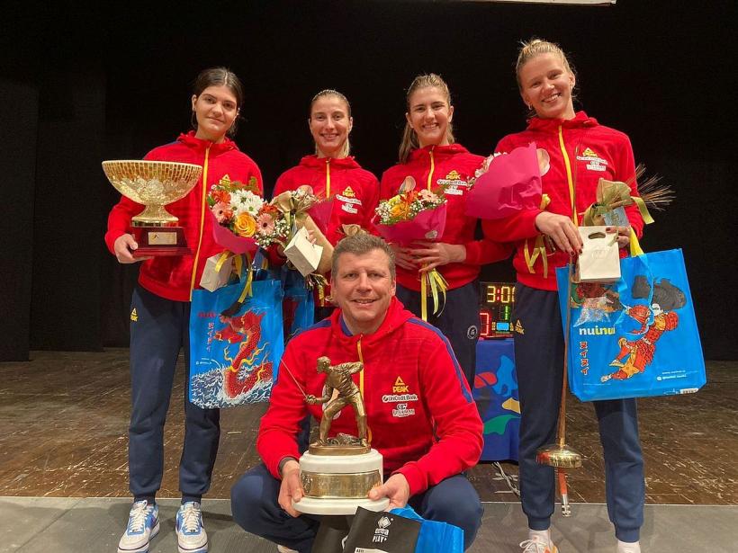 Echipa feminină de spadă a României a câștigat Trofeul Bertinetti 