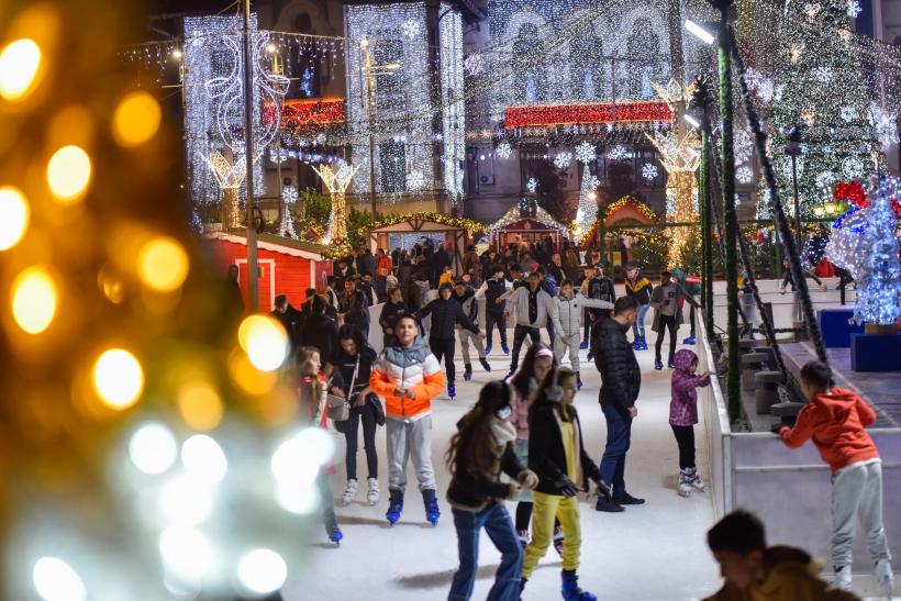 Craiova devine destinație de city break, după cel mai frumos târg de Crăciun din ultimii trei ani