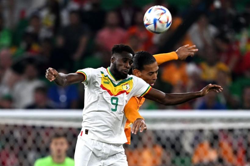 Senegal - Olanda. Victorie norocoasă pentru „Portocala mecanică”. Portarul batav, cel mai bun jucător