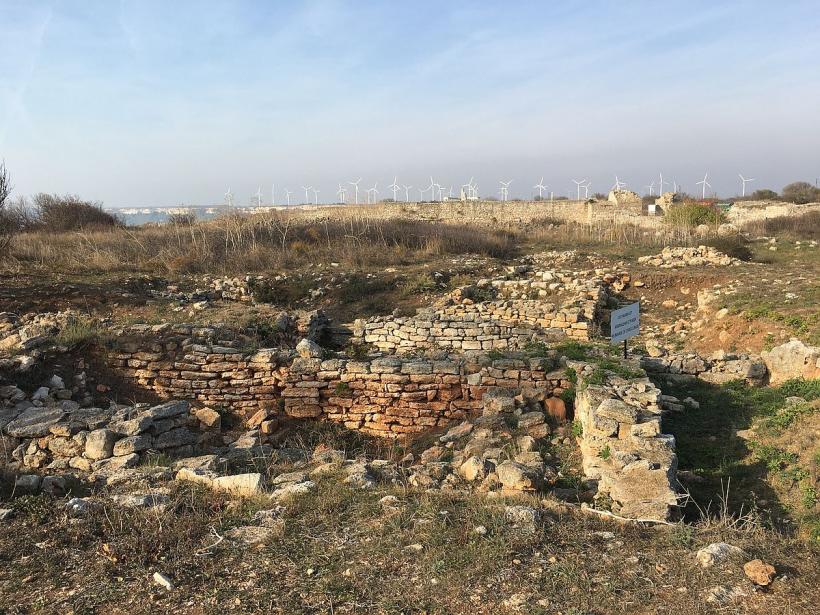 Țara Cărvunei, ilustrată de toamnă din cnezatul lui Dobrotici 18810890