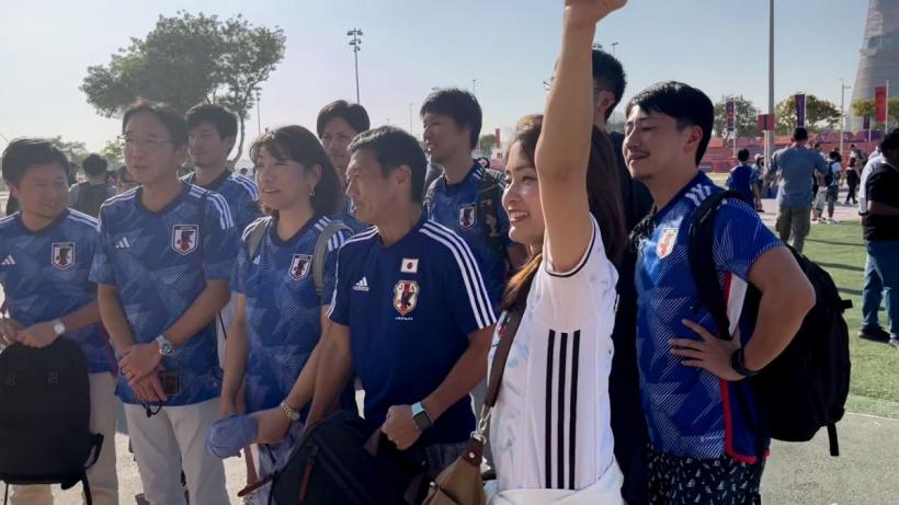 Cupa Mondială Qatar 2022: Fanii Japoniei curăță stadionul după victoria în fața Germaniei 18811359