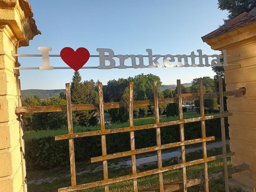 Hotelul de Gheaţă se construiește din nou, la Bâlea Lac 18811414