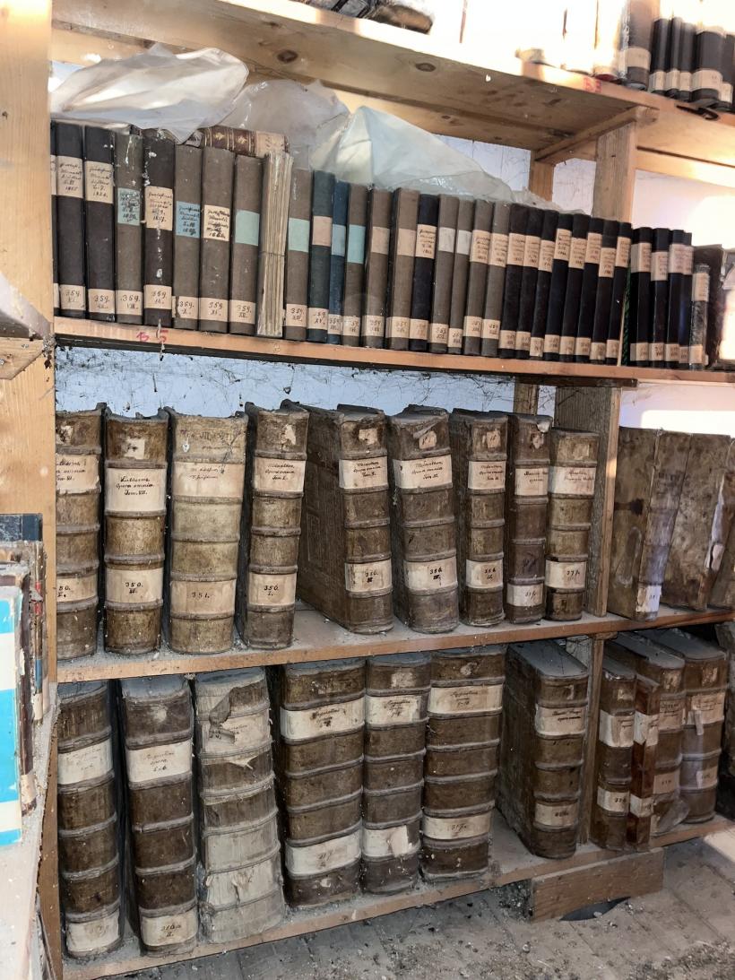 Comoară cu obiecte din secolul al IX-lea, ascunsă într-o biserică din Mediaș. „Descoperirea seamănă cu una dintre poveștile lui Indiana Jones” 18811801