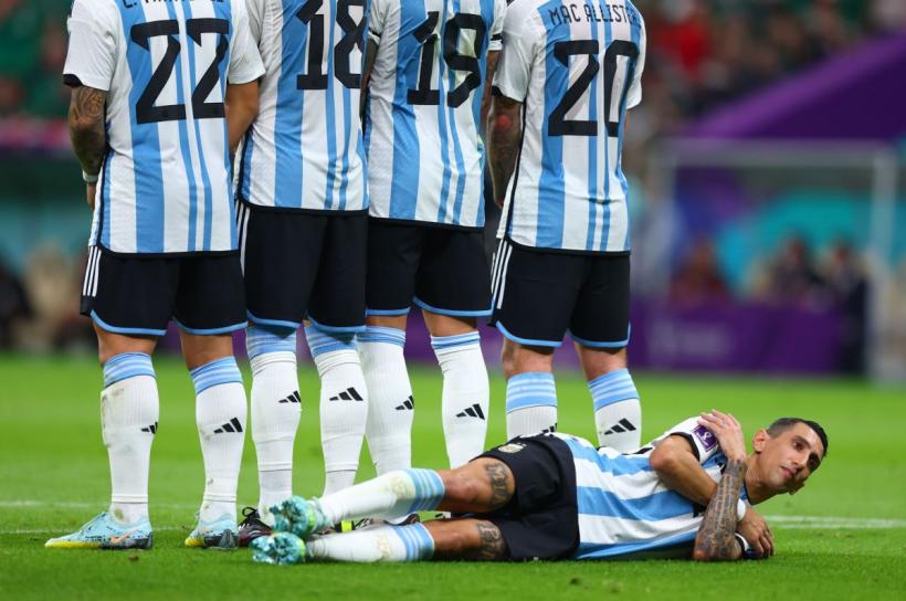 Argentina - Mexic. Messi înscrie și „ține” pumele în cărți pentru optimi 18811890