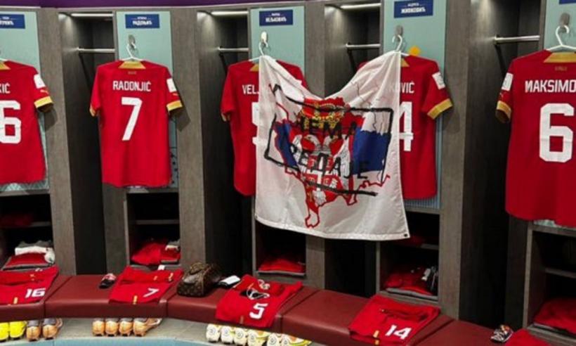 Scandal la Mondial: Sârbii și-au dat în petic, cu un steag atârnat în vestiar