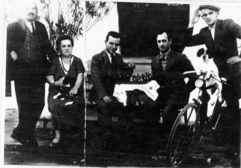 Eugen Ionescu, un histrion balcanic, cocoțat în loja dramaturgiei mondiale 18811976