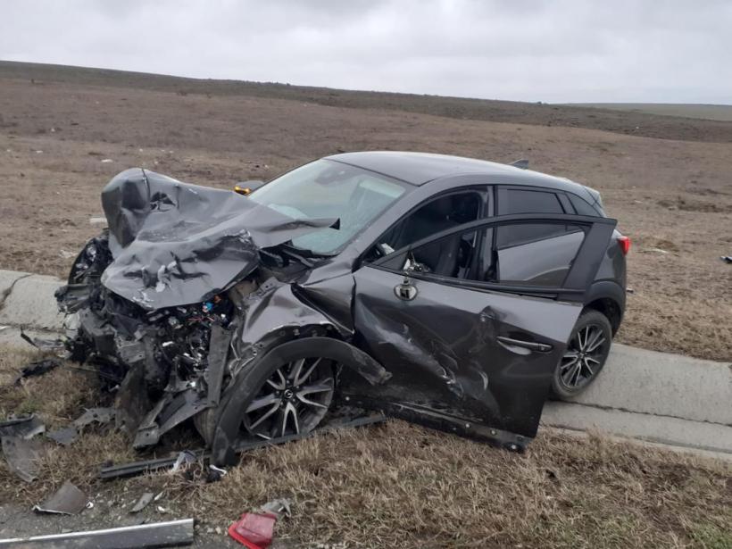 Accident teribil în județul Constanța. Sunt 3 victime, dintre care una încarcerată 18812393