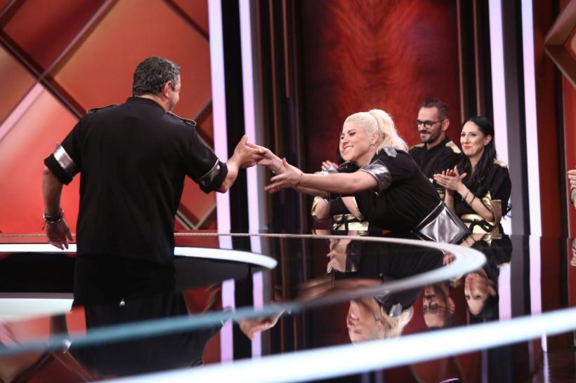 Chefi la cuțite, lider de piață cu ediția în care s-au anunțat semifinaliștii sezonului 10.  Urmează o semifinală încărcată de emoții: concurenții gătesc alături de cei dragi 18812381