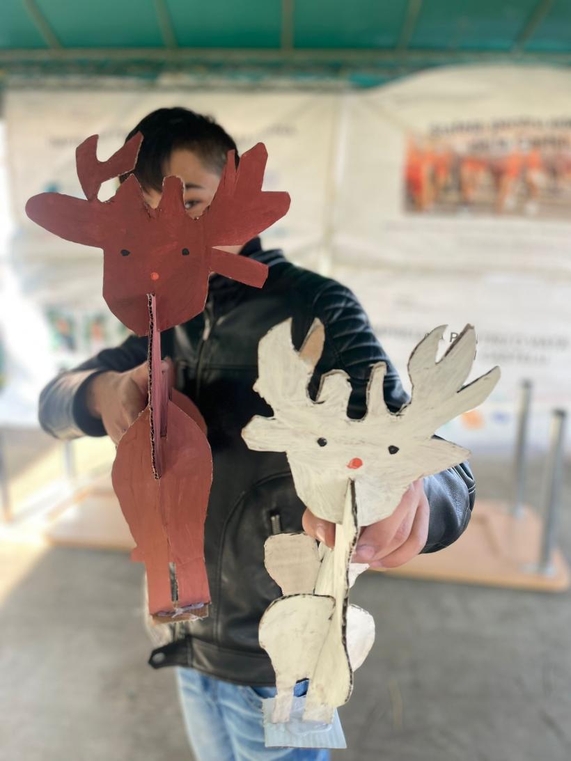 Comunitatea din Castelu are mai multă grijă de copiii ei 18812416