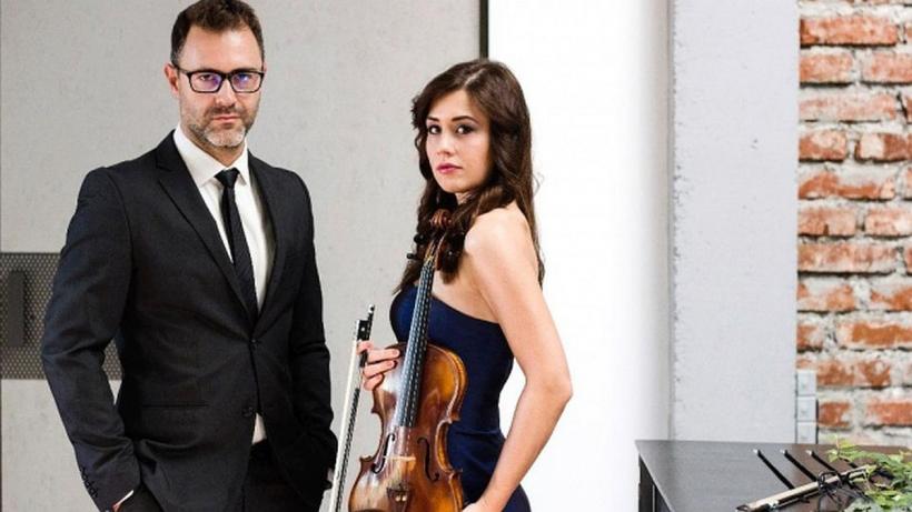 Liceenii creează emisiuni live, cu și despre marii artiști, la Antena3 CNN 18812454