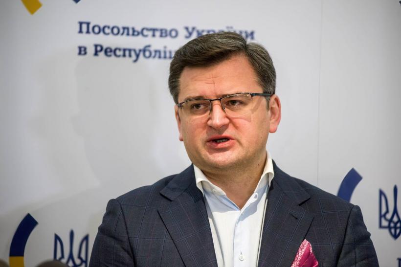 Ministrul ucrainean de Externe cere accelerarea livrărilor de armament şi generatoare de electricitate