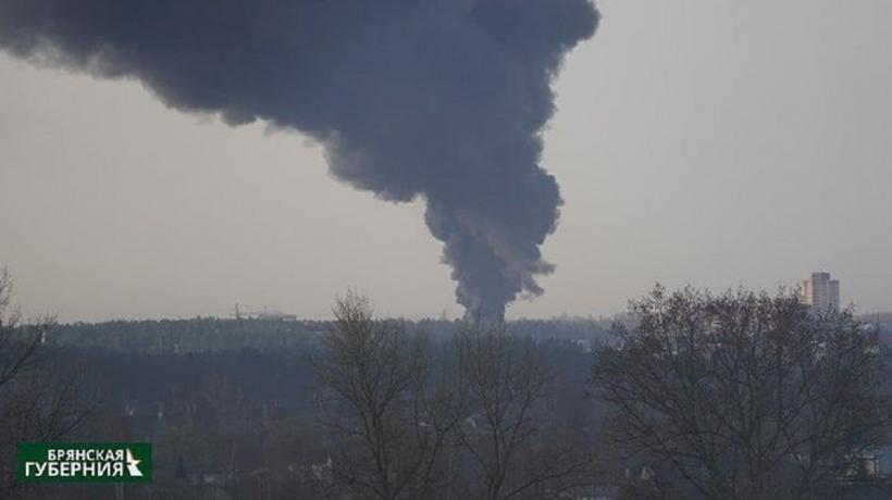 Rusia: Incendiu la mai multe rezervoare cu produse petroliere