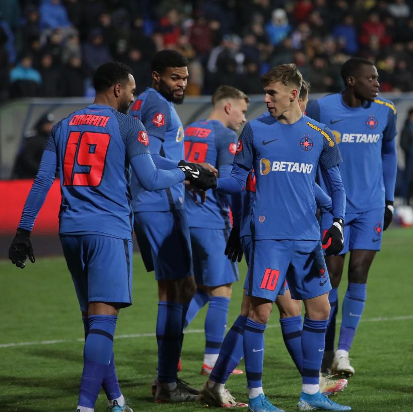 FCSB învinge cu emoții în deplasare la FC Botoșani și urcă pe locul 5 în Superligă 18812905