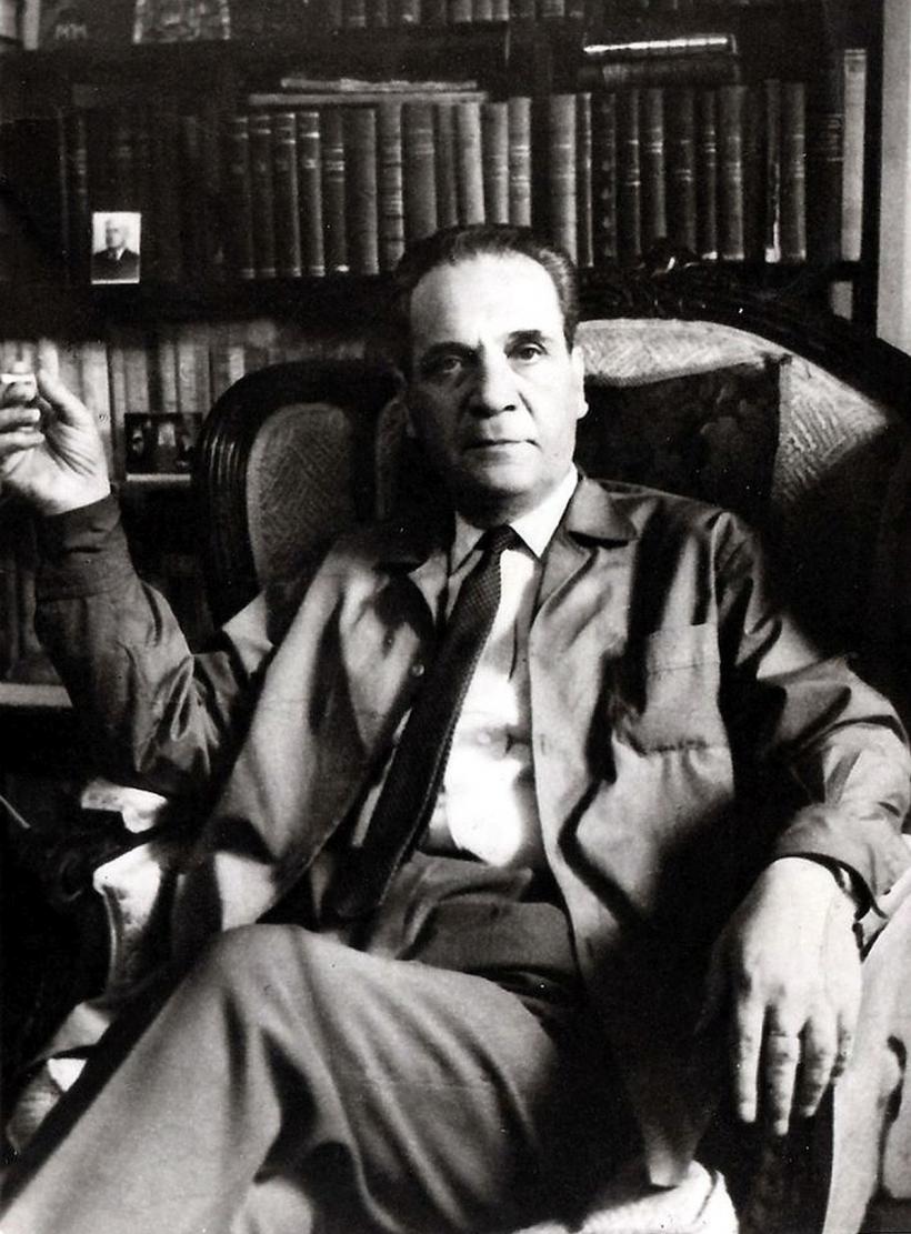 Profesorul care a ieșit de la Jilava cu două monede de 25 de bani în palmă 18812604