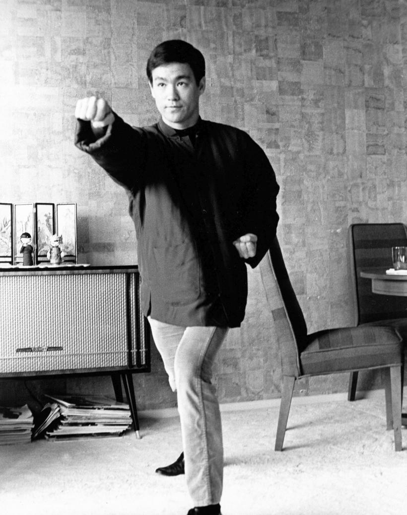 Un film biografic despre Bruce Lee va fi realizat de Ang Lee, care i-a dat fiului rolul principal 18812923