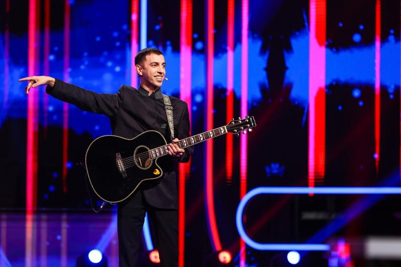 Ana-Maria Calița, invitat special în finala iUmor!  13 concurenţi se vor lupta să câștige premiul de 20.000 de Euro și trofeul show-ului ajuns la sezonul 13 18813083