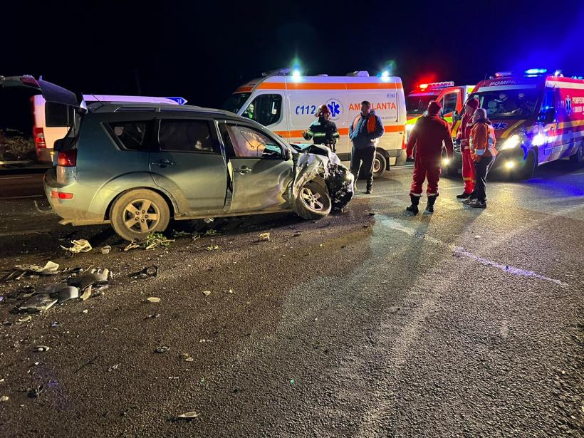 Trei copii și doi adulți, răniți într-un accident în județul Satu Mare