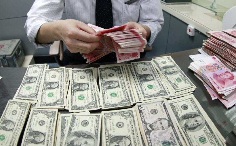 Ministerul Finanţelor a împrumutat luni de la bănci aproape 1,5 miliarde de lei