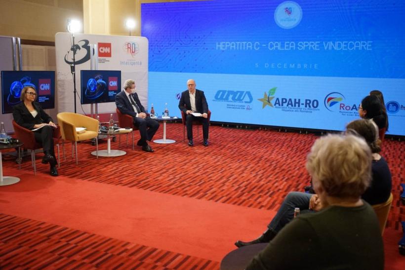 LIVE: „Hepatita C - calea spre vindecare”, o nouă conferință „România Inteligentă”: Au pacienții cu hepatita C în România  acces la tratamente?  18813527