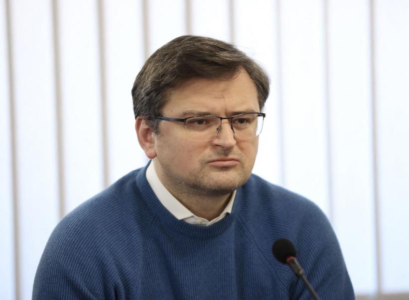 Reacția șefului diplomației de la Kiev la coletele suspecte de la Ambasada Ucrainei din București