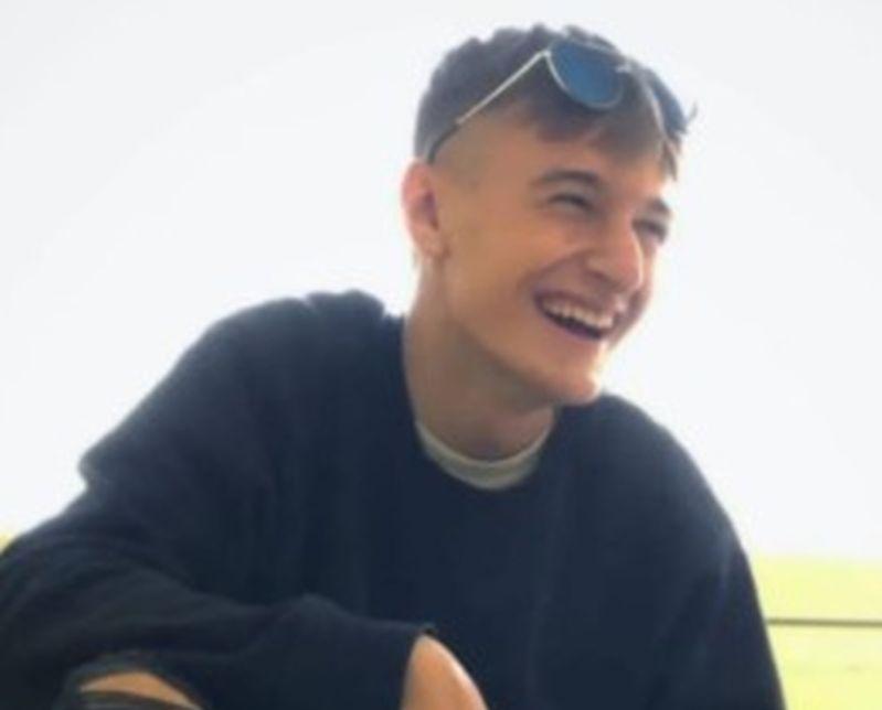 Moarte dramatică pentru un român de 17 ani din Italia, în urma unui accident cu scuterul. Tânărul mergea să-și vadă iubita