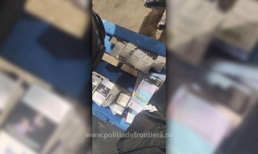 Un bărbat a ascuns 80.000 de euro în șosete 18814108