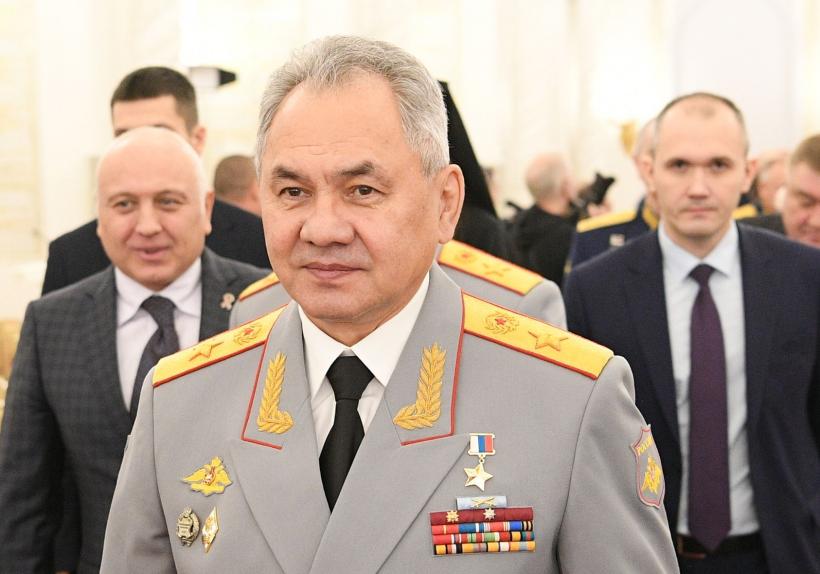 Vladimir Putin, zâmbitor și relaxat, în mijlocul "Eroilor Rusiei" 18814242