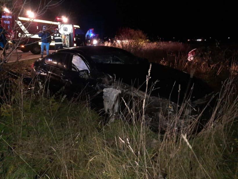 Accident grav în Timiș. Trei autoturisme s-au ciocnit. Șase victime, dintre care patru copii 18814550