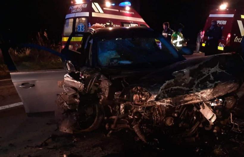 Accident grav în Timiș. Trei autoturisme s-au ciocnit. Șase victime, dintre care patru copii 18814551