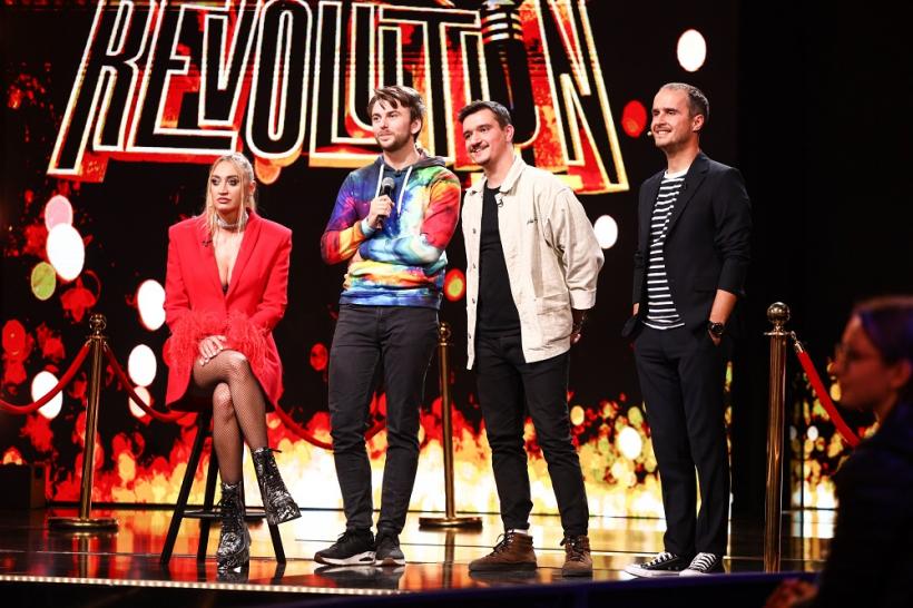 Ioana State, Andreea Curea, Johny Romano și George Mesaroș, printre primii semifinaliști care se vor duela pentru un loc în finala Stand-Up Revolution 18815358