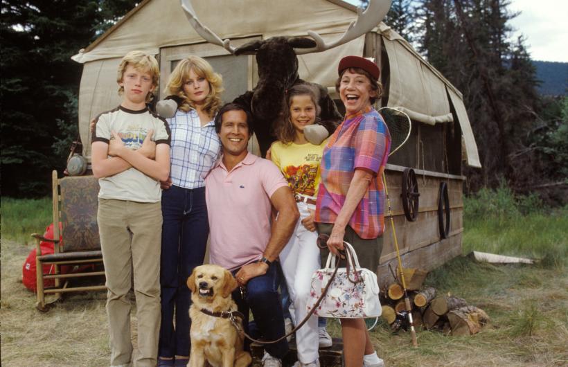 Maraton de comedie, în Ajun de Crăciun la Warner TV –  „National Lampoon's Vacation”, cu Chevy Chase și Beverly D’Angelo
