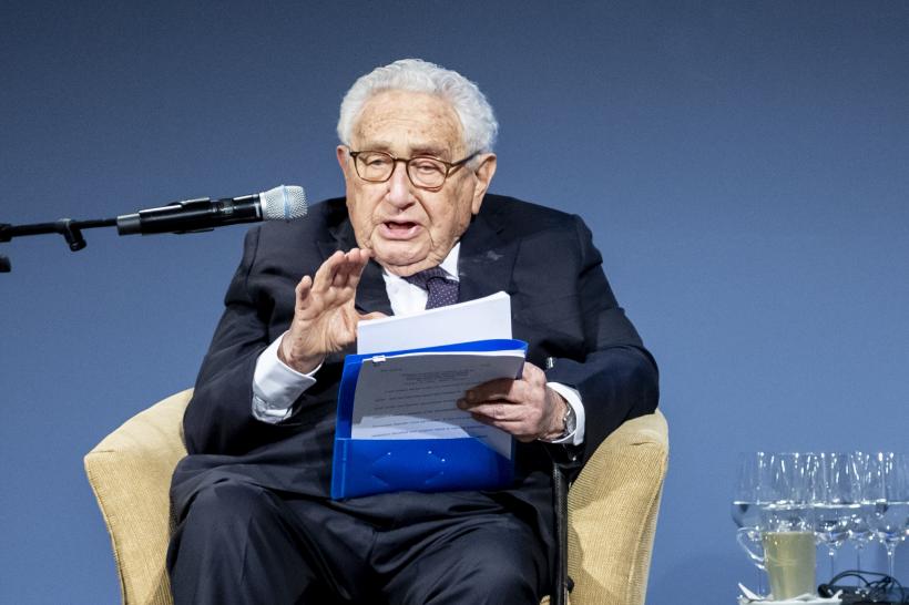 Henry Kissinger, 99 de ani: Cum să evităm un alt război mondial? E timpul să aibă loc negocieri de pace în Ucraina 
