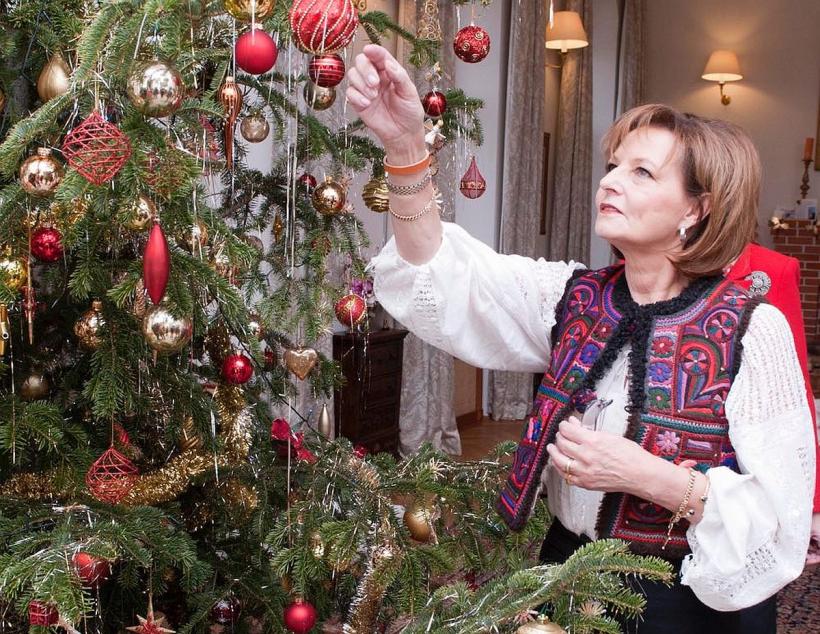Familia Regală a României petrece Crăciunul și Anul Nou la Săvârșin