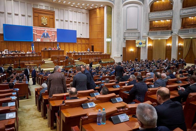 Parlamentul modifică legea protecției consumatorilor. Apare cazierul comercial, „lista neagră” pe care riscă să se regăsească, timp de trei ani, orice firmă 18815903