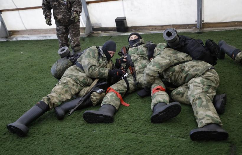 Război în Ucraina, ziua 299. Putin, în vizită de lucru în Belarus. Raiduri aeriene la Kiev 18815963