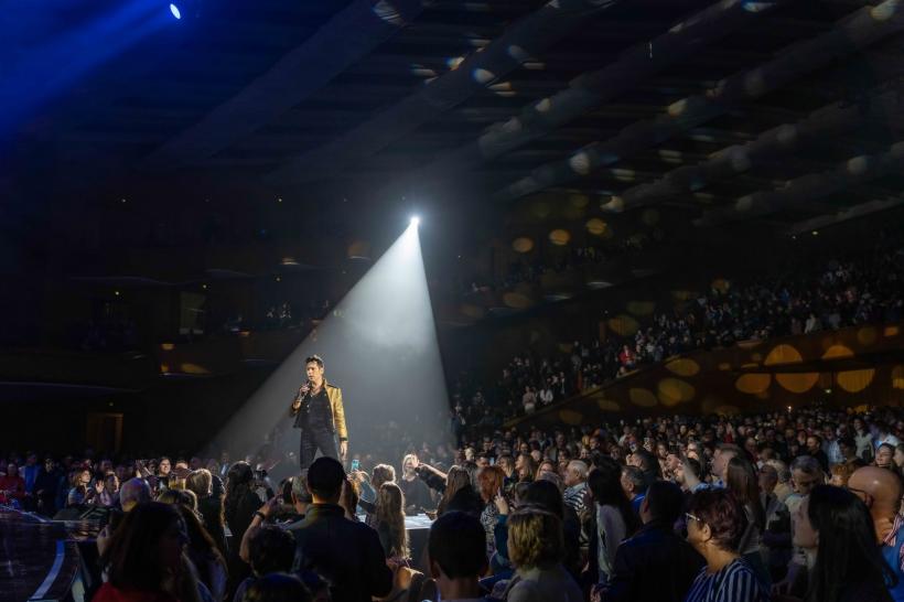 Ștefan Bănică, 19 ani de Concerte Extraordinare de Crăciun la Sala Palatului 18816141