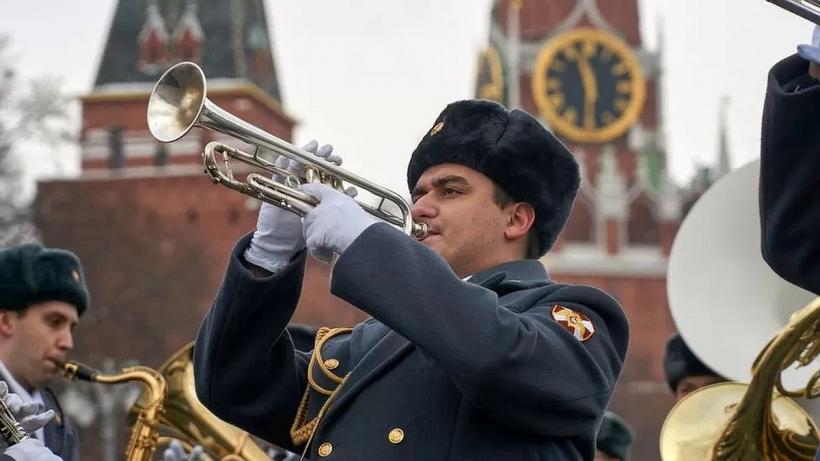 Soldații ruși cer muniție, Moscova le trimite circ