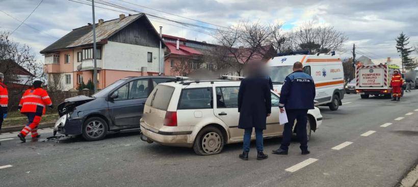 Accident grav pe DN 17 în județul Suceava. Două femei au fost rănite