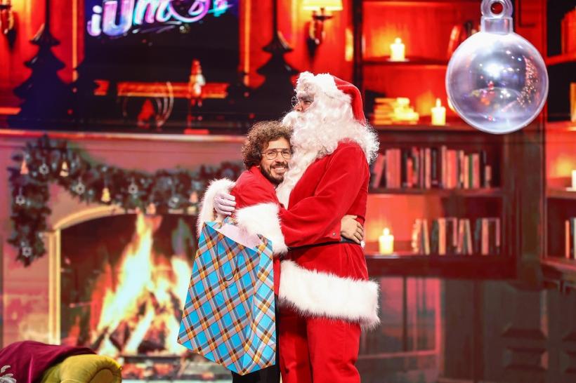 Moș Crăciun, invitat special în juriul iUmor. Cadourile aduse pentru Delia, Costel și Cheloo i-au surprins pe toți 18816459
