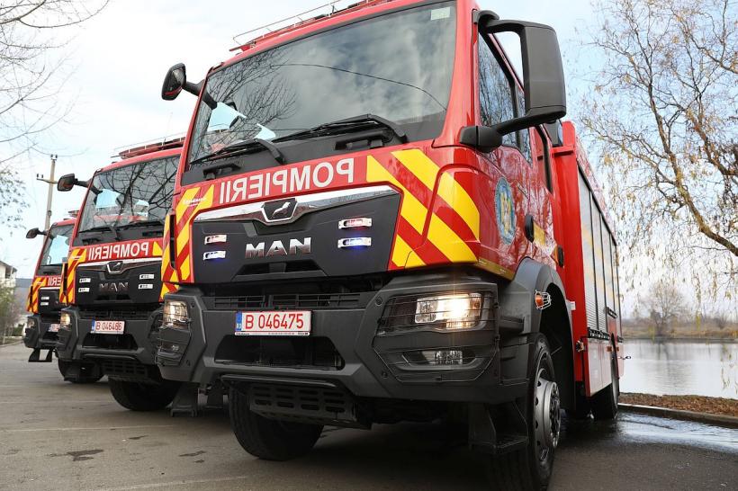 IGSU: 15 autospeciale de stingere cu capacitatea de 4.000 de litri de apă au intrat în dotarea salvatorilor 18816948